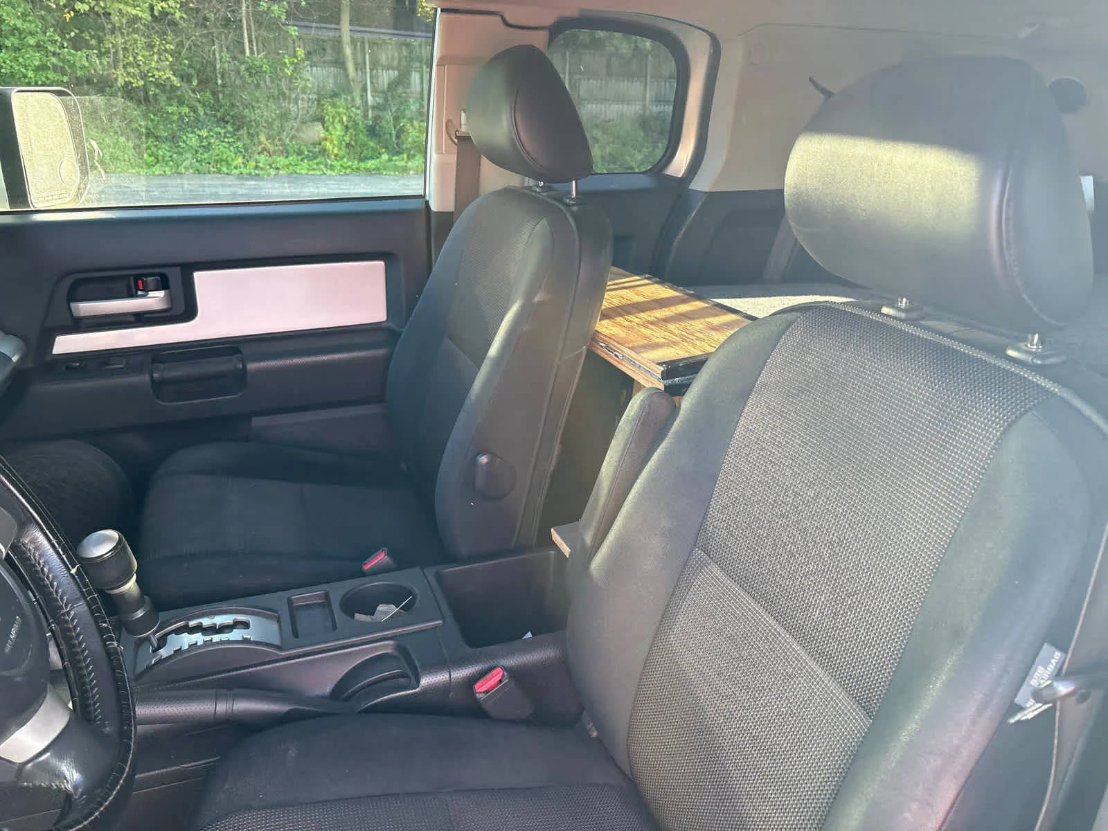 Used 2008 White/Titanium Metallic Toyota  image 8