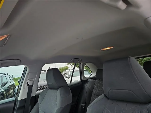 Used 2020 Blueprint Toyota XLE Front-wheel Drive image 17
