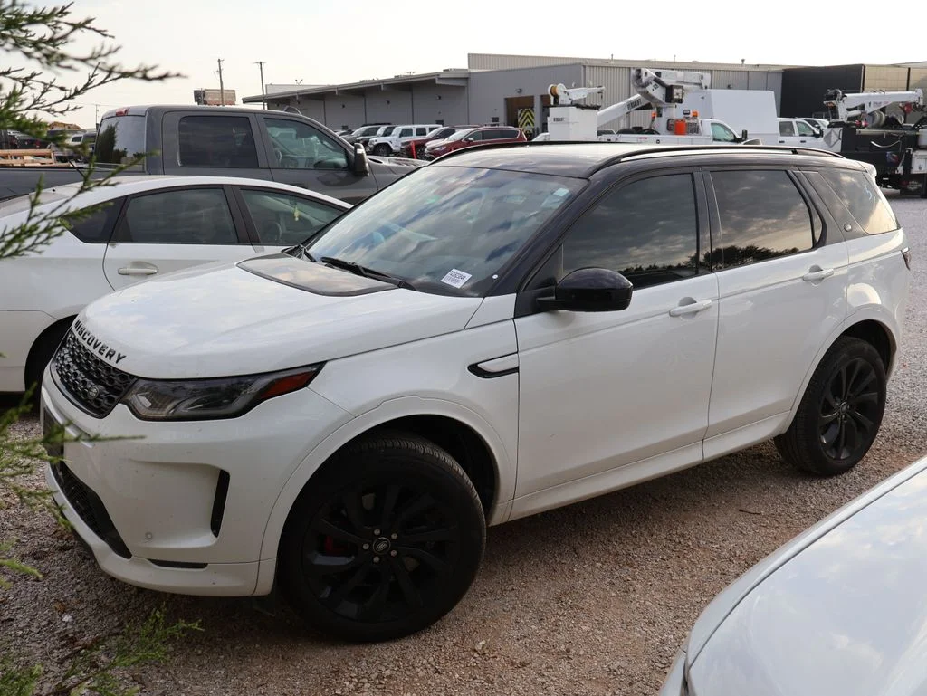 Used 2023  Land Rover SE R-Dynamic image 4