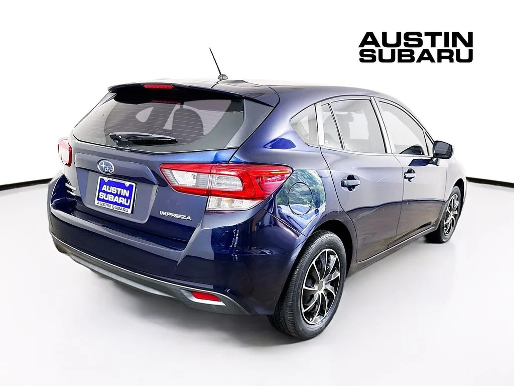 Used 2021 Blue Subaru Base image 7