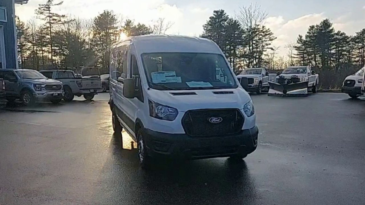 New 2026 Oxford White Ford Cargo Van image 15
