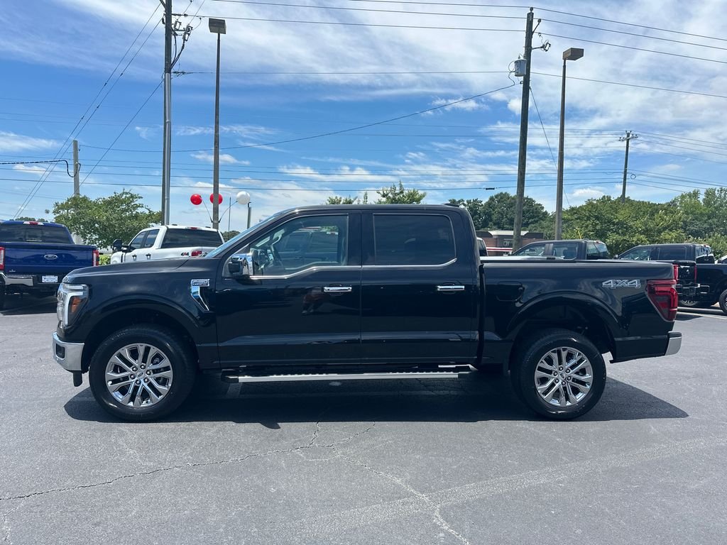 New 2025 Black Ford Lariat image 4