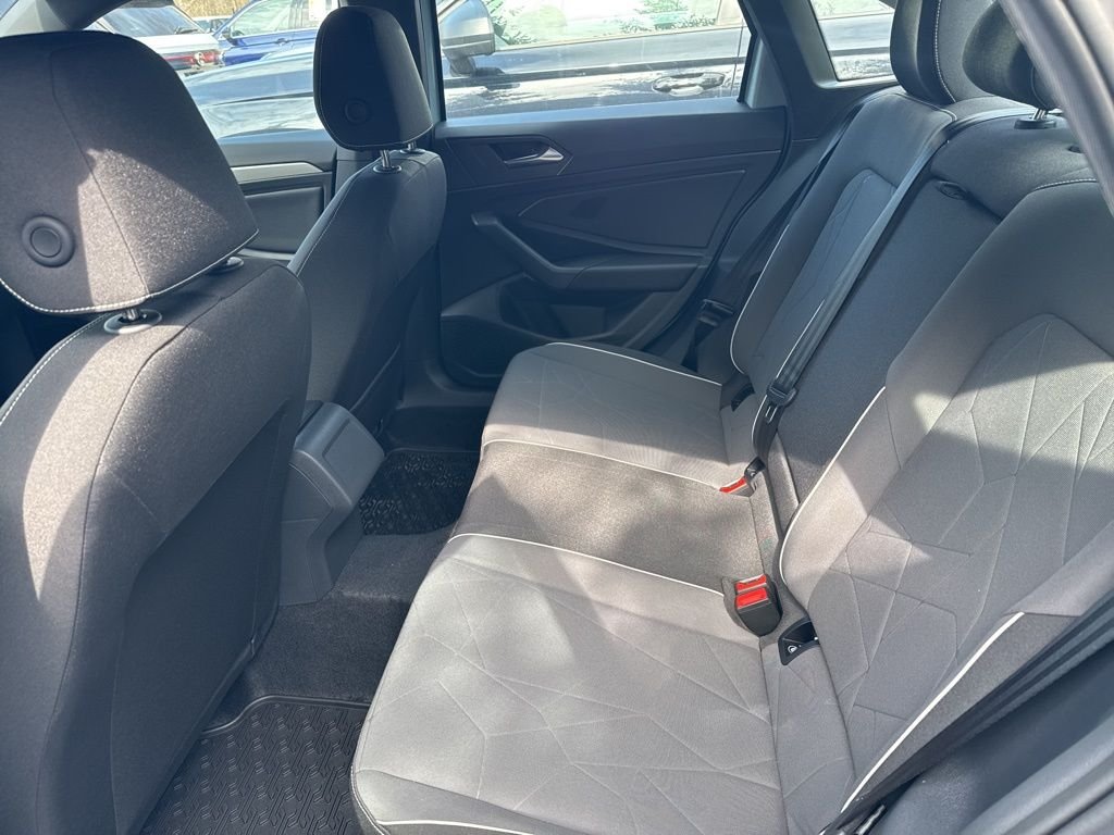 2025 Volkswagen Jetta Sport - Photo 20