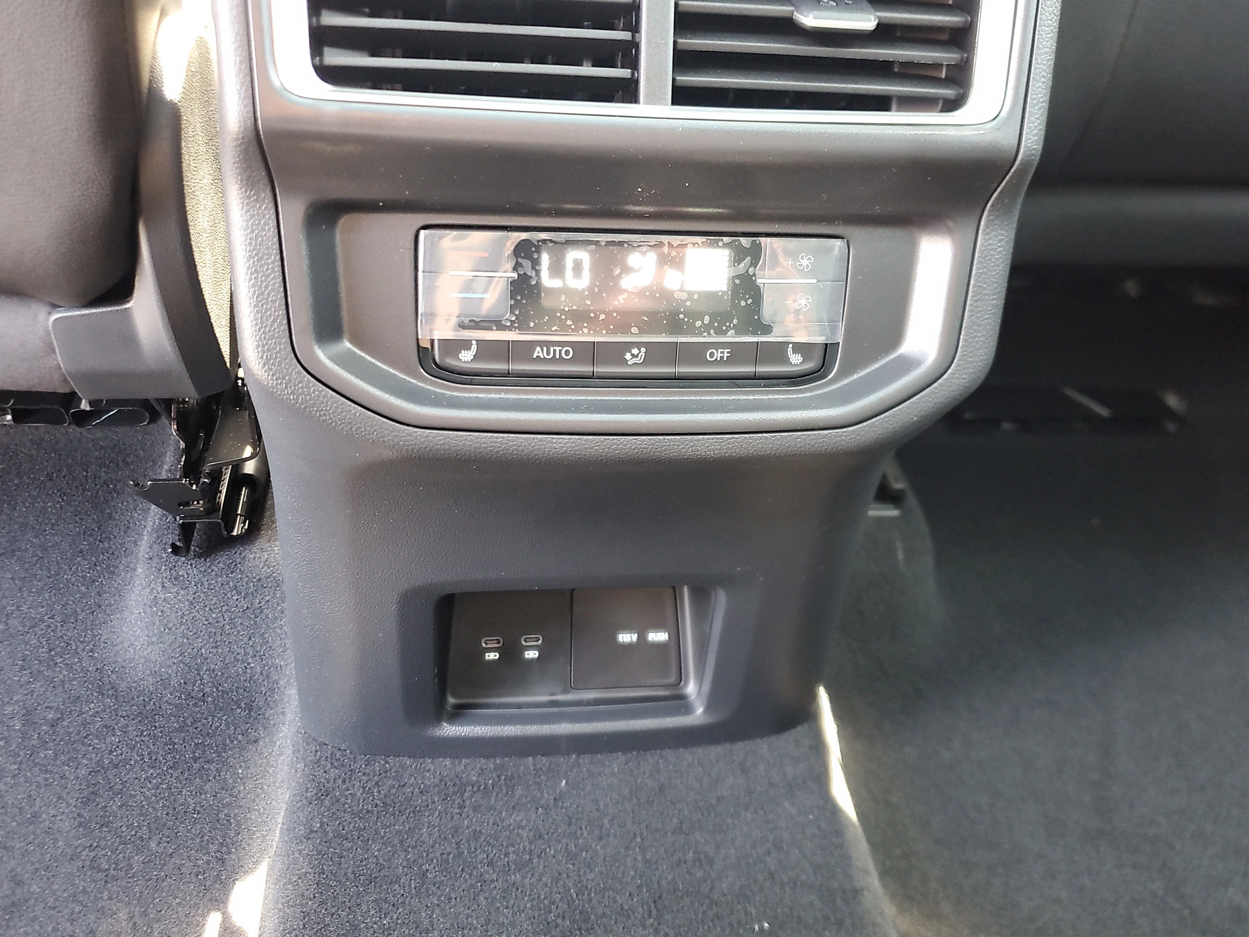 New 2026 White Volkswagen 2.0T SEL image 13