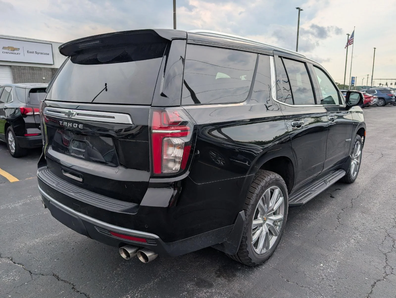 Used 2023 BLACK Chevrolet High Country image 7