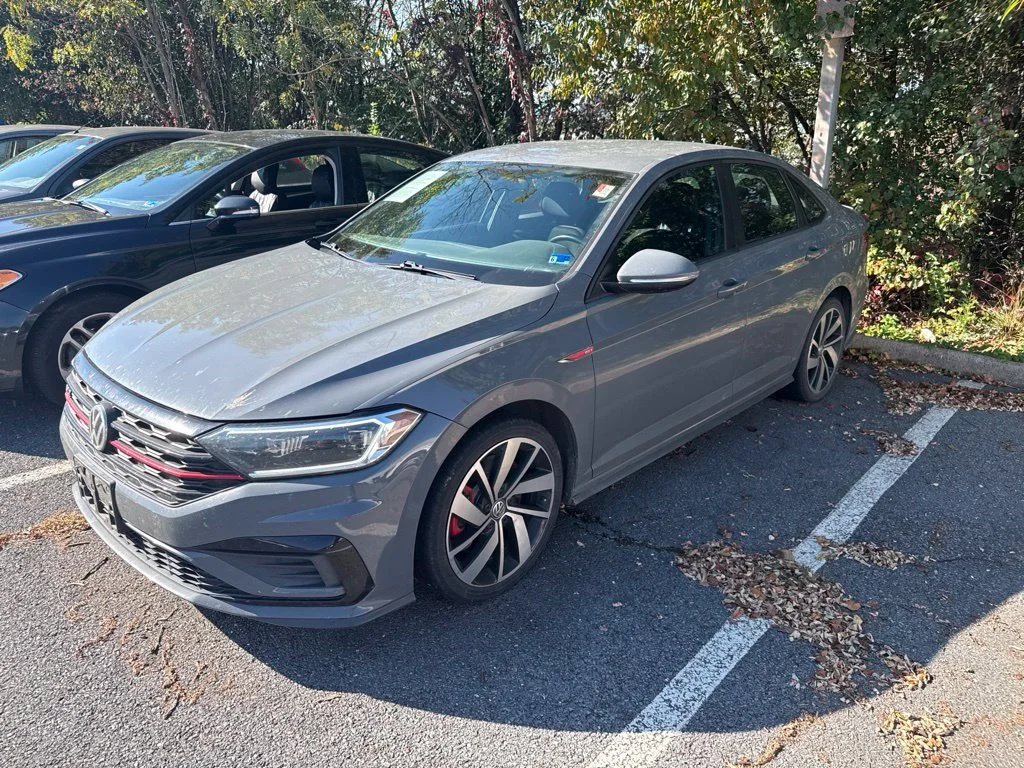 Used 2019 Gray Volkswagen 2.0T S image 2