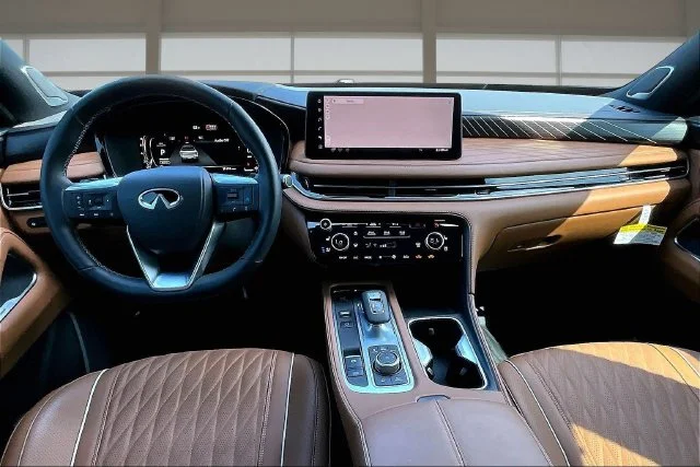 Used 2026 Black INFINITI Autograph image 14