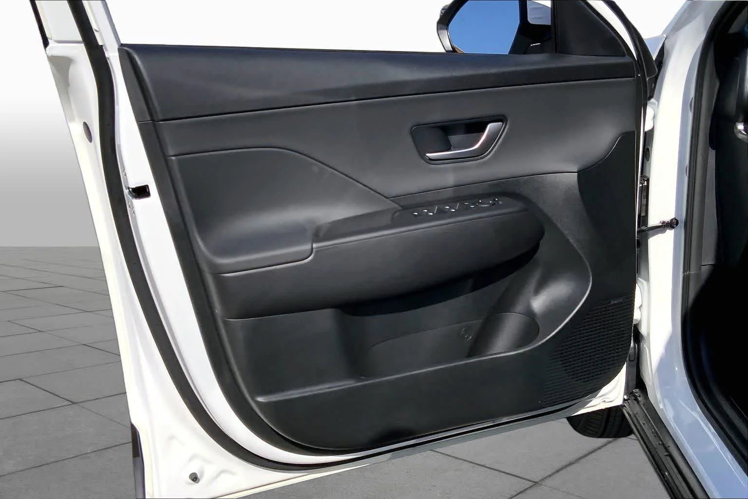 New 2026 Atlas White Hyundai Limited image 10
