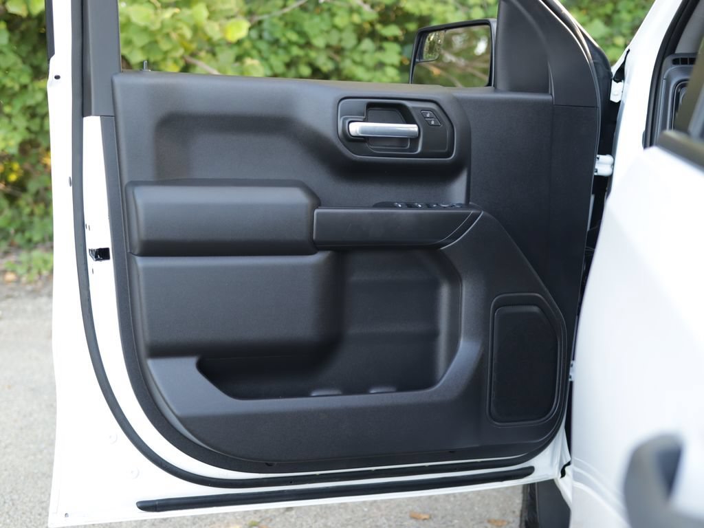 Used 2023 Summit White Chevrolet Custom Trail Boss image 23