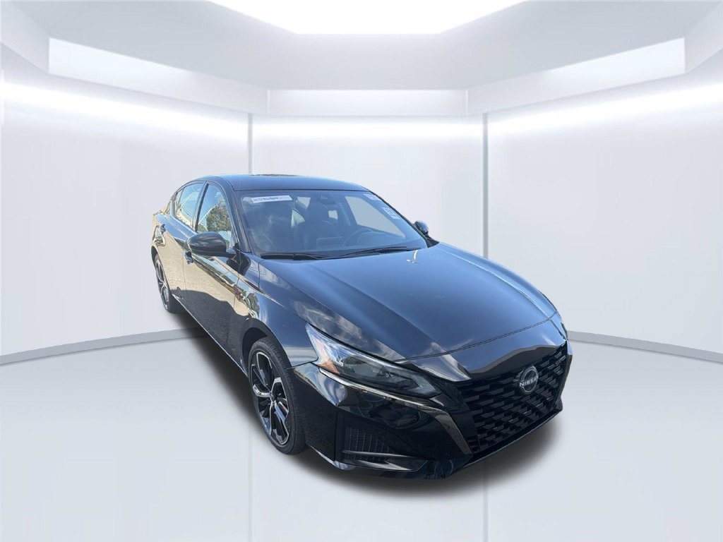 Used 2025 Black Nissan 2.5 SR image 2