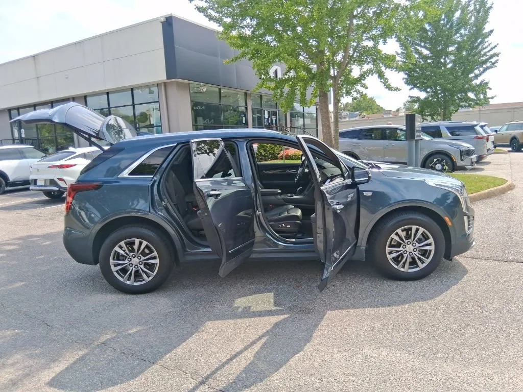 Used 2021 SHADOW METALLIC Cadillac AWD Premium Luxury image 20