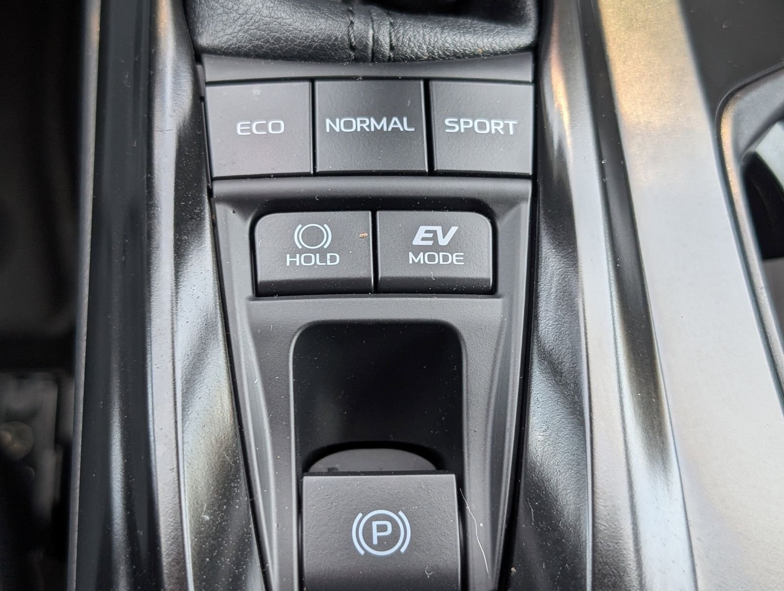 Used 2026 Metal Toyota SE image 19