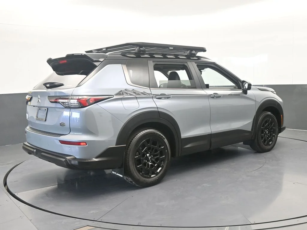 2026 Mitsubishi Outlander Trail Edition - Photo 6