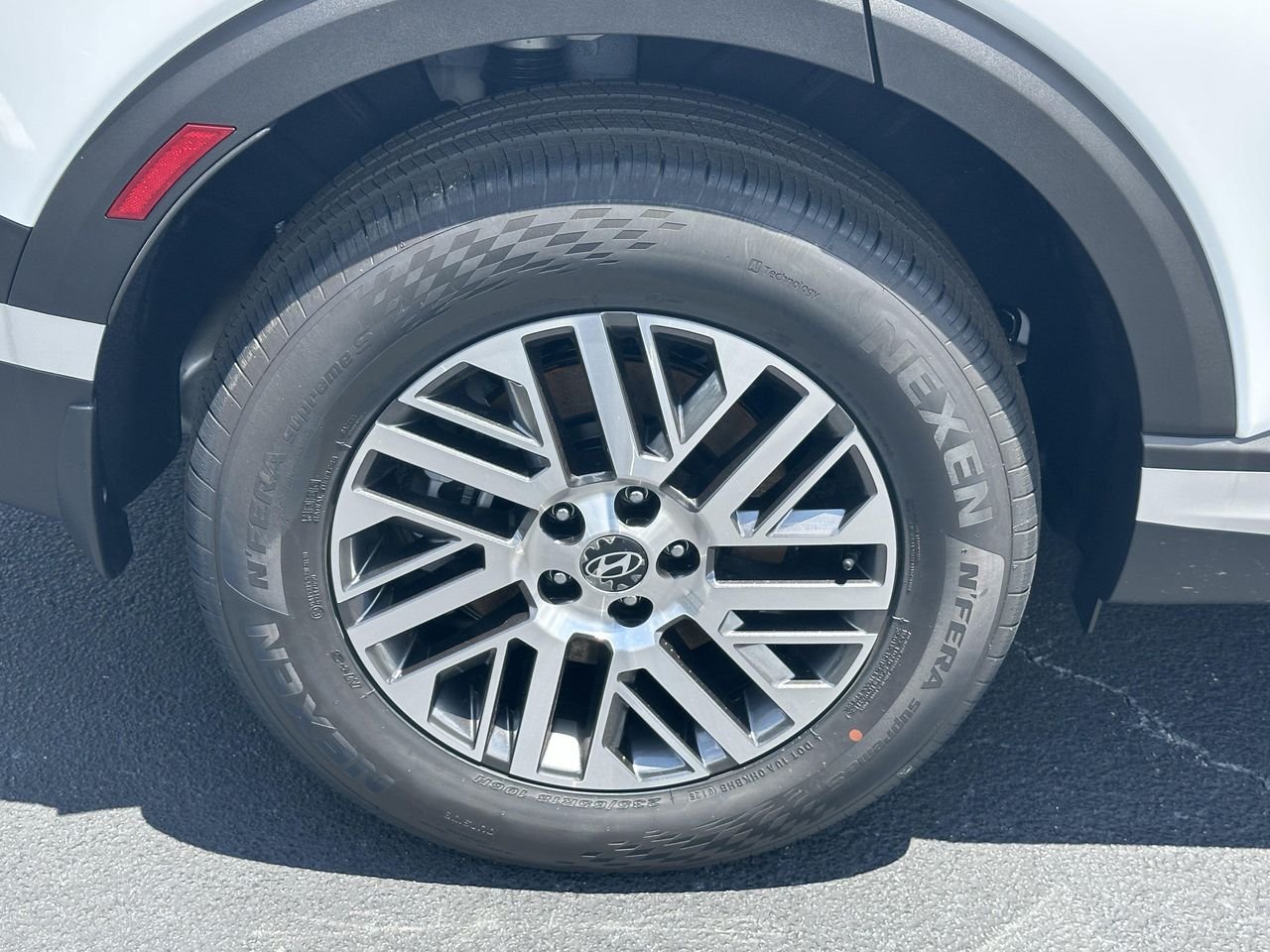 New 2026 Creamy White Pearl Hyundai SEL 7P image 16