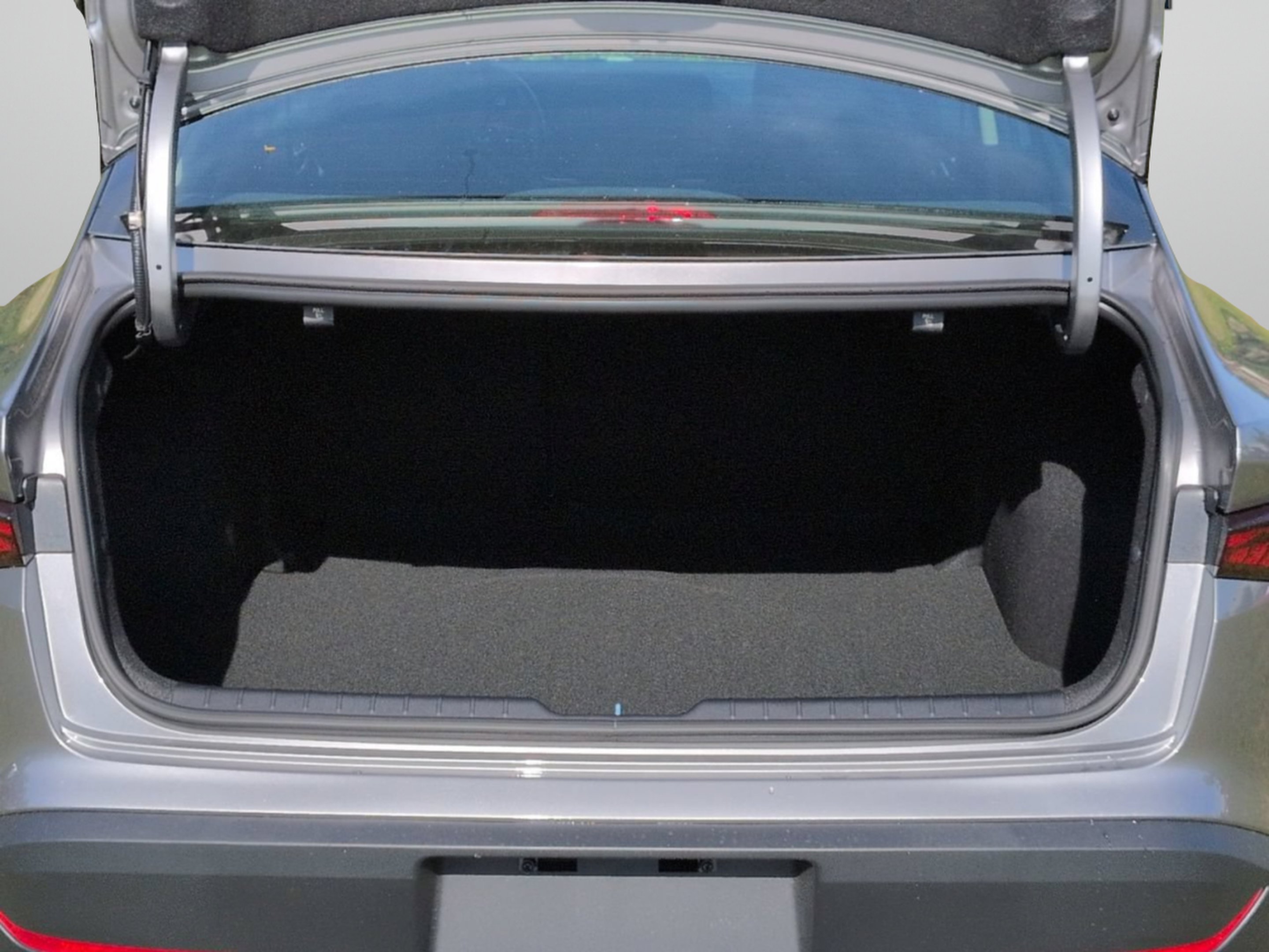 New 2026 Steel Gray Kia LXS image 26