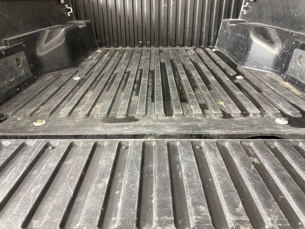 Used 2018 Gray Toyota SR image 37