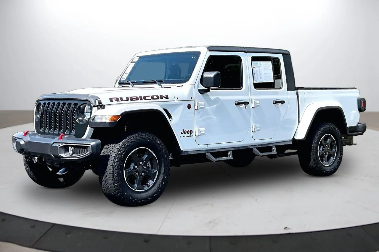 Used 2021 White Jeep Rubicon image 4