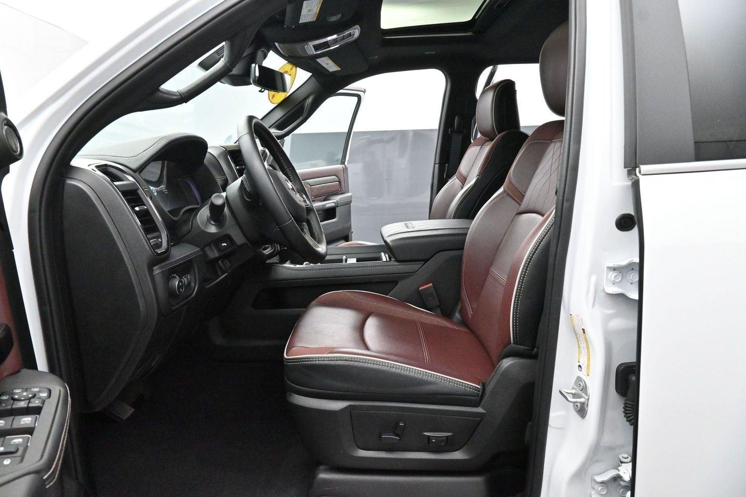 Used 2025 White Ram Limited image 13