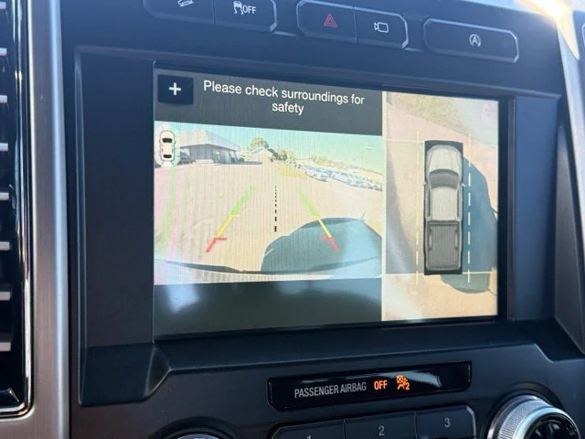 Used 2018 White Ford Platinum image 26