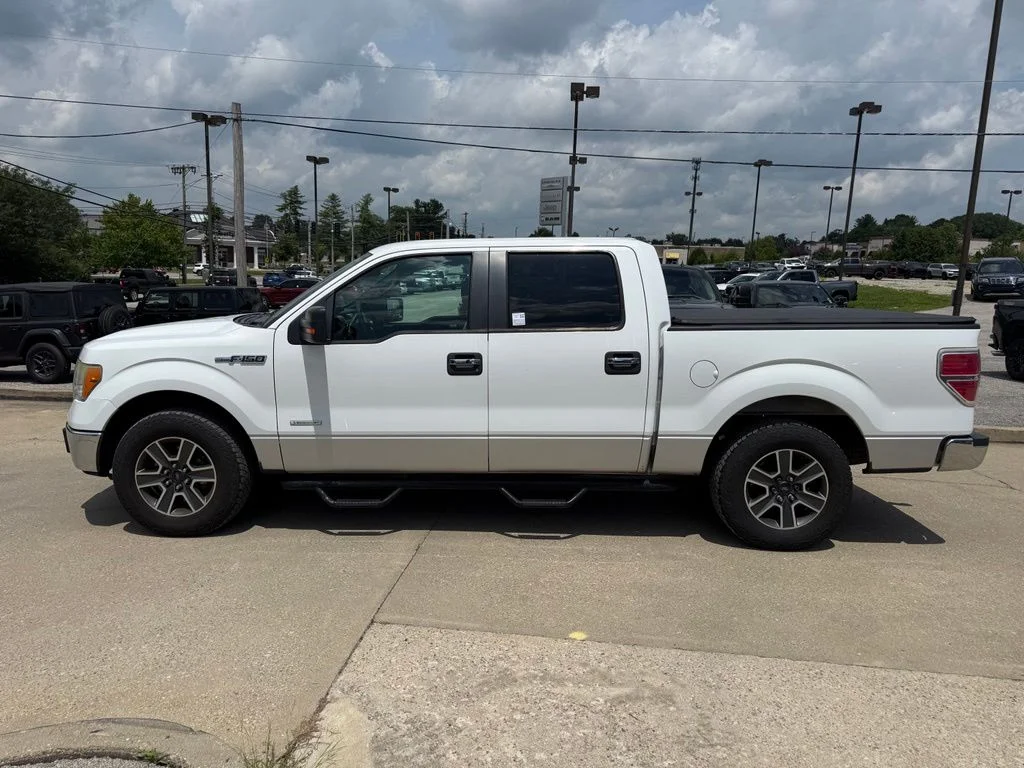 Used 2011 Silver Ford XLT image 10