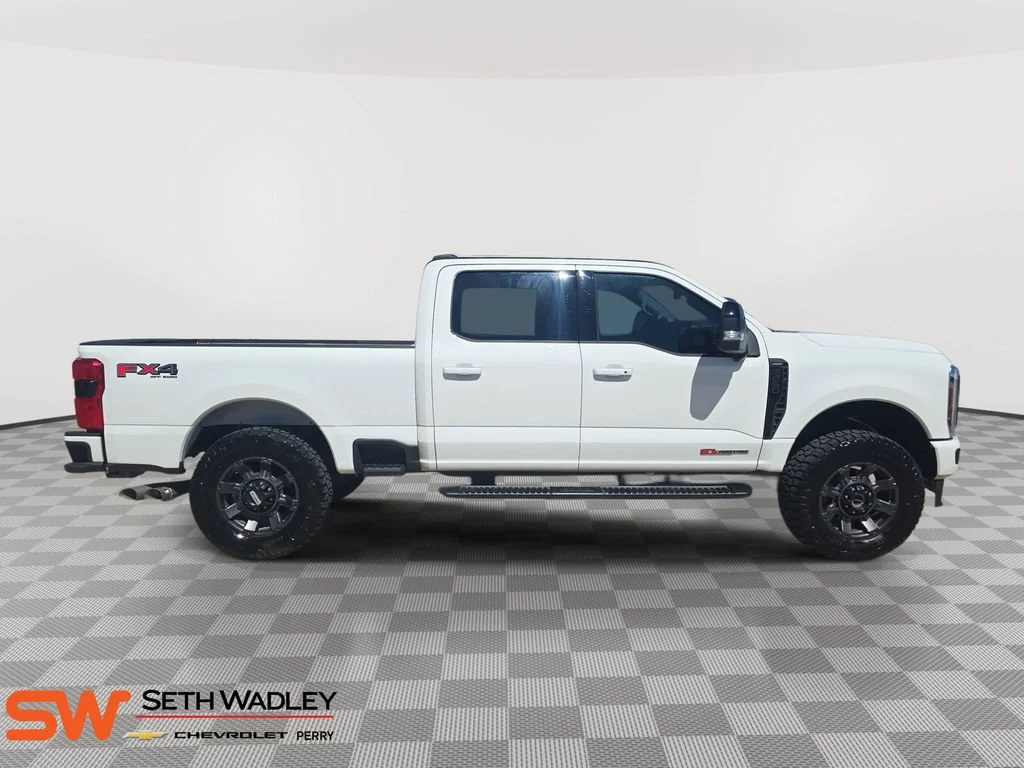 Used 2024 White Ford LARIAT image 8