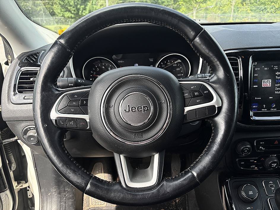Used 2018 White Clearcoat Jeep Limited image 17
