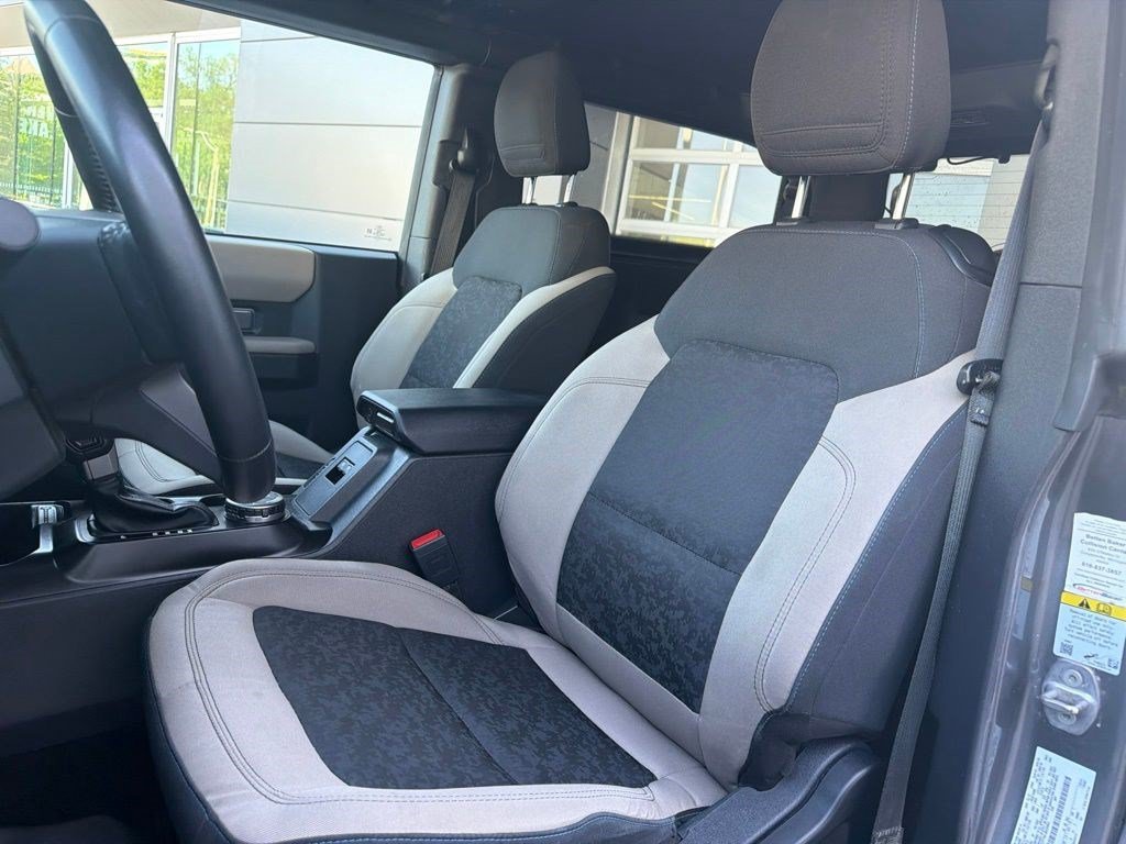 Used 2022 Gray Metallic Ford Wildtrak image 15