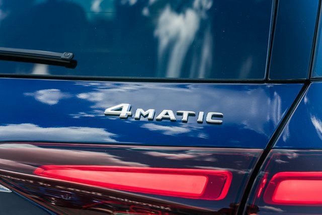 New 2026 MANUFAKTUR Mystic Blue Metallic Mercedes-Benz GLE 450 image 48