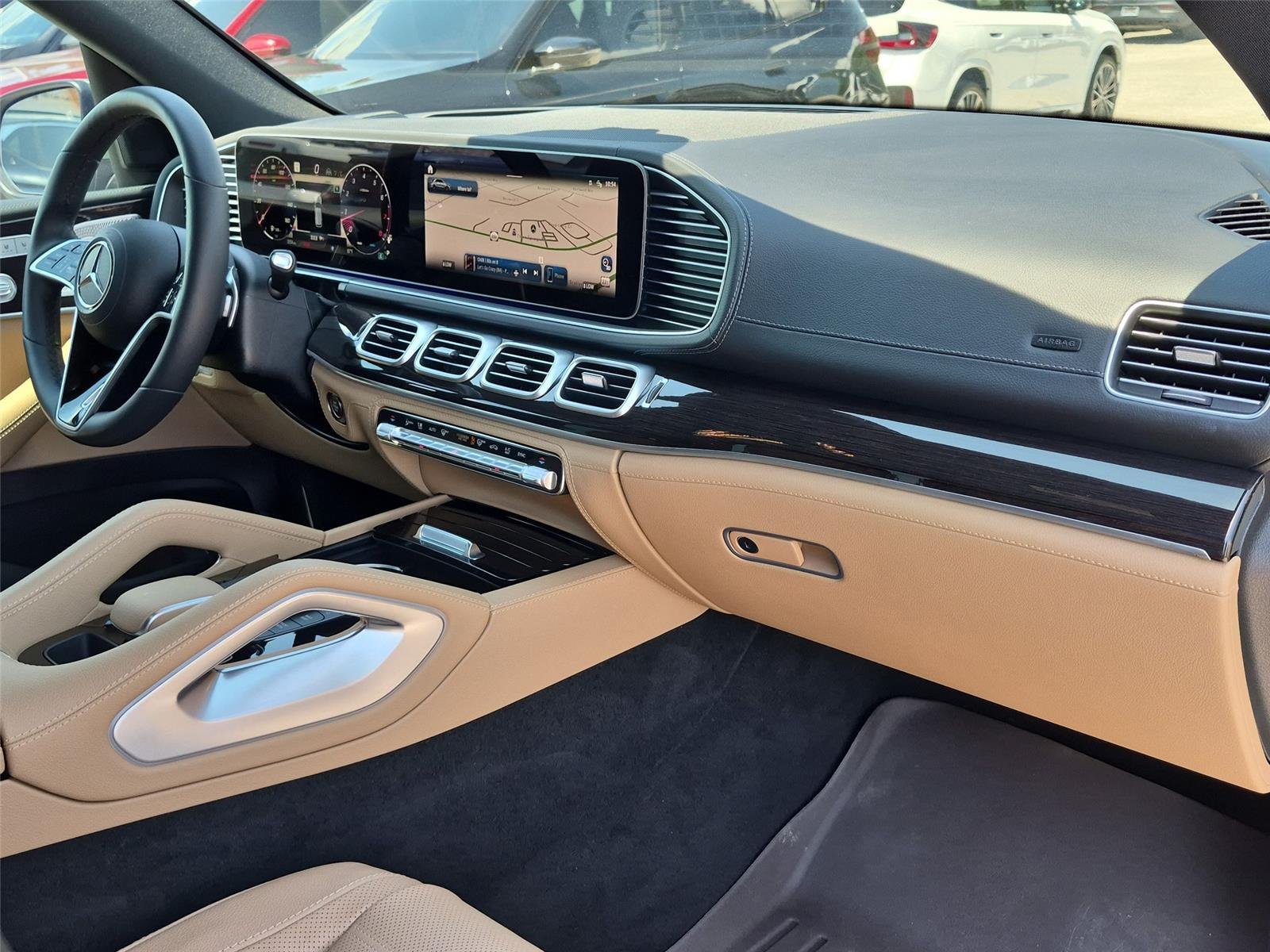 Used 2025 MANUFAKTUR Signature Ireland Mid Green Metallic Mercedes-Benz GLE 450 image 39