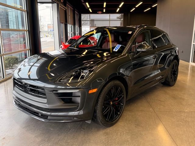 2023 Porsche Macan