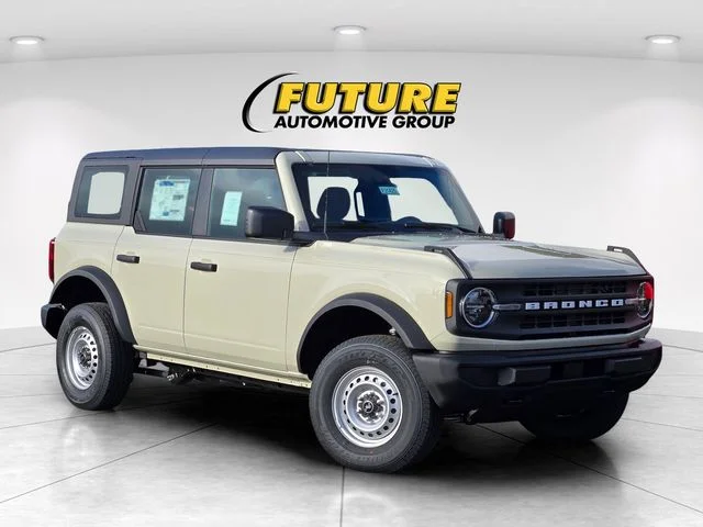 2025 Ford Bronco Base 4x4's photo