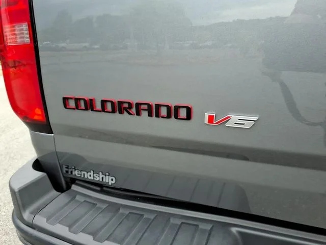 Certified Used 2018 Gray Chevrolet ZR2 image 8