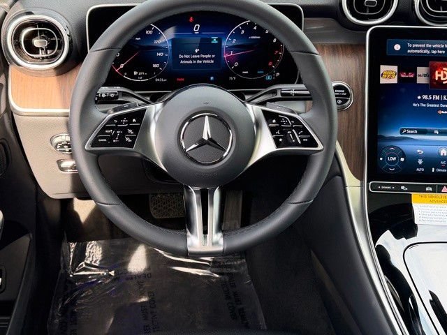New 2026 Polar White Mercedes-Benz GLC 300 image 18