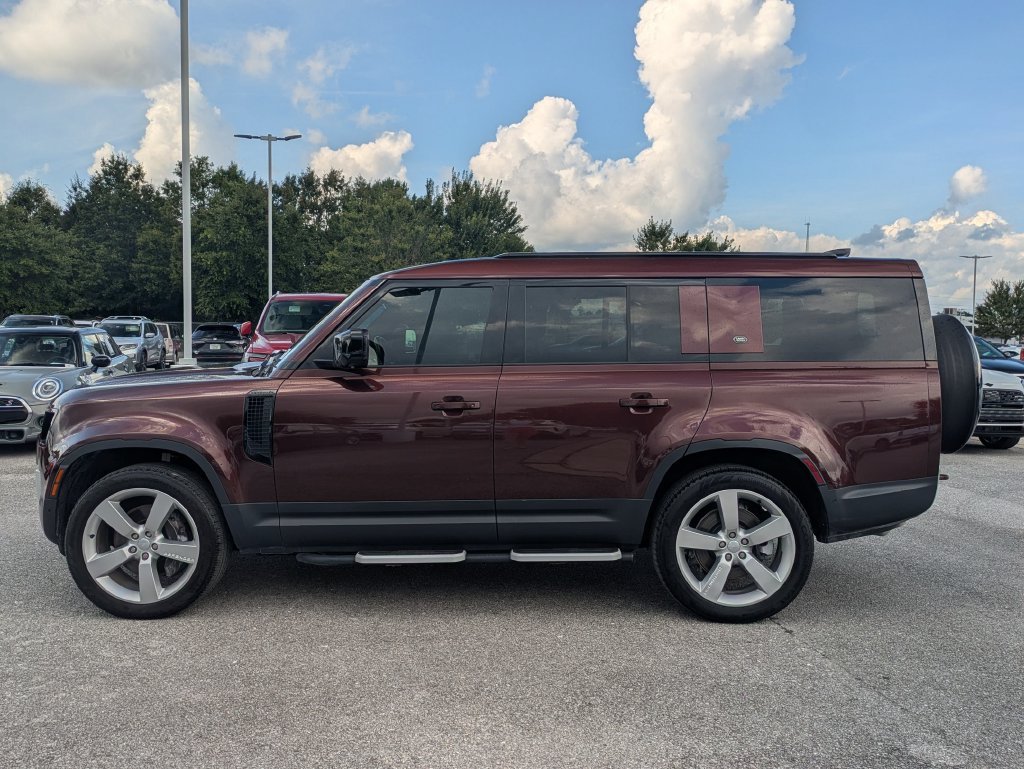Used 2023 Red Land Rover First Edition image 2