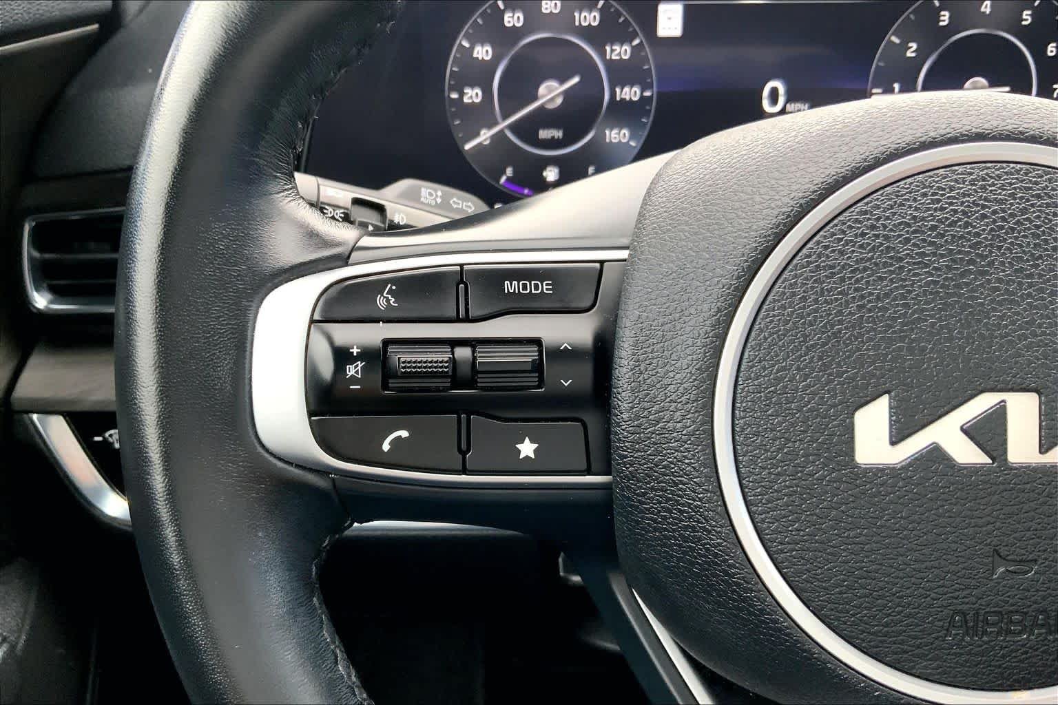 Used 2023 Glacial White Pearl Kia X-Pro Prestige image 24