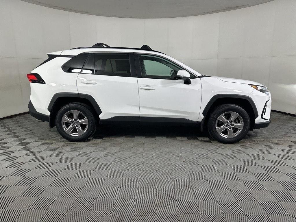 Used 2023 Ice Cap Toyota XLE image 10