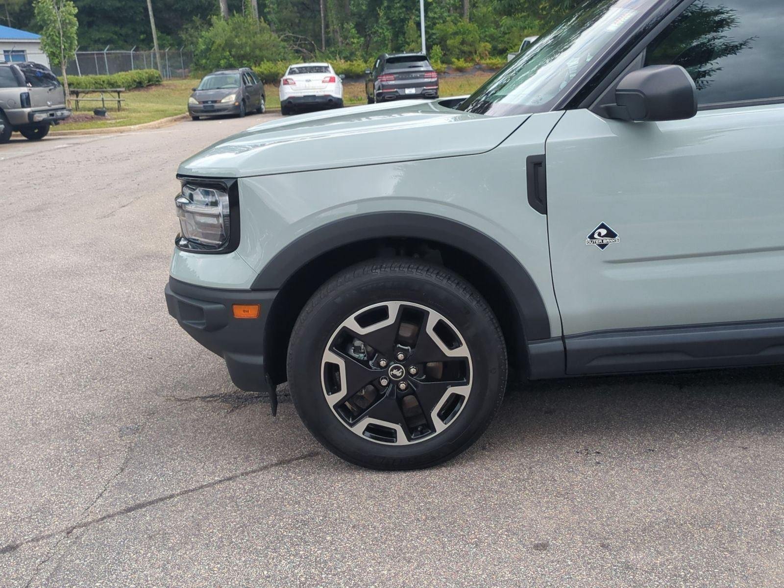 Used 2024 Cactus Gray FORD OUTBANK image 10