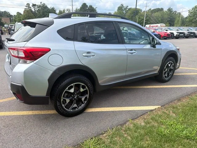 Used 2019 Silver Subaru 2.0i Premium image 5