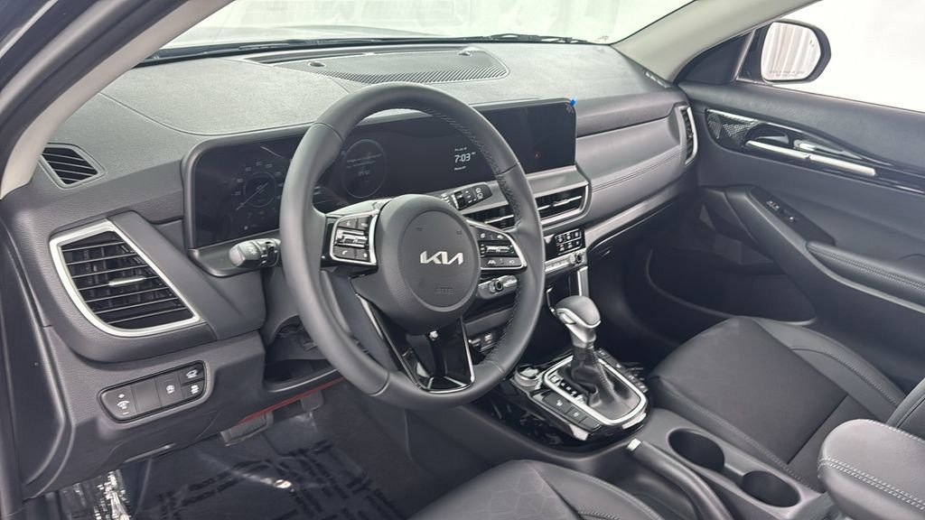 2026 Kia Seltos EX - Photo 36