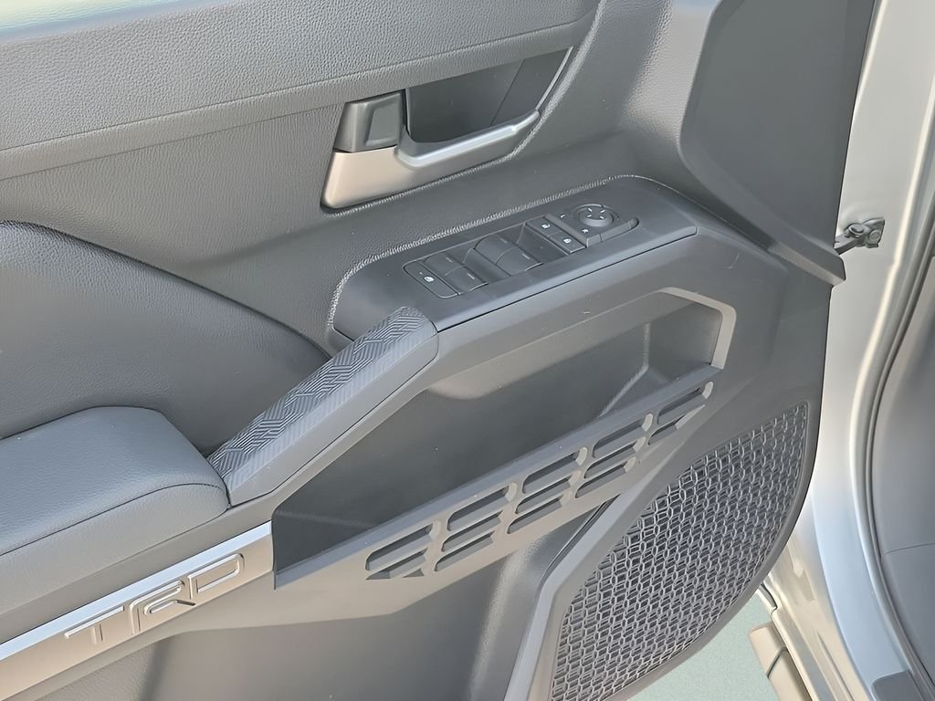 2025 Toyota Tacoma TRD Off Road - Photo 44