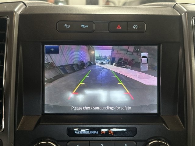 Used 2020 Silver Ford XLT image 29
