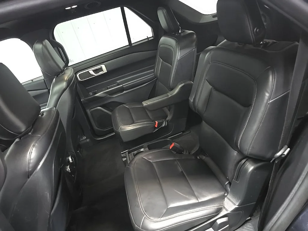 Used 2020 Black Ford XLT image 32