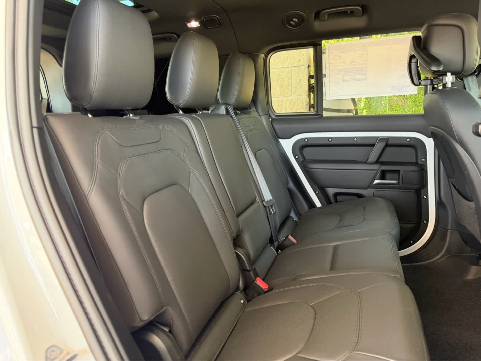 2026 Land Rover Defender Outbound - Photo 11