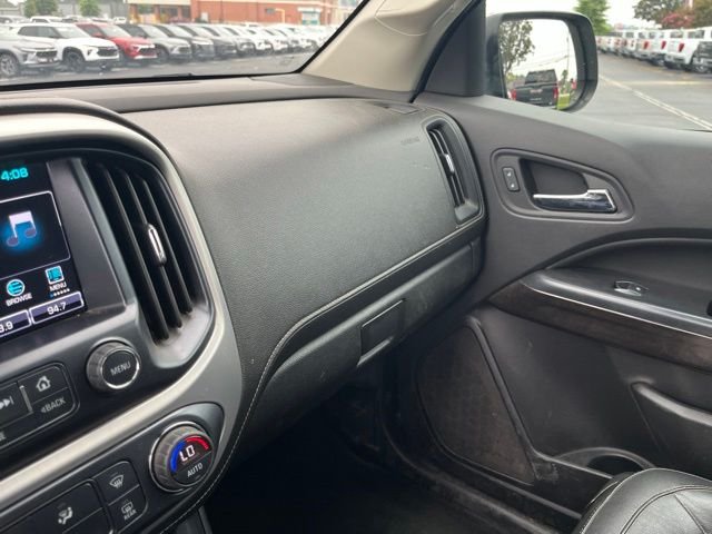 Used 2017 Silver GMC SLT image 26