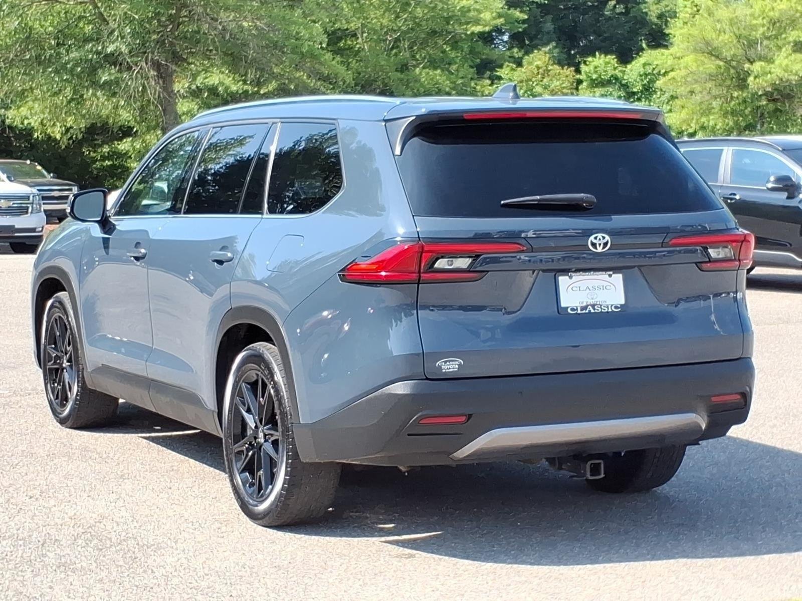 Used 2024 Storm Cloud Toyota Platinum image 10