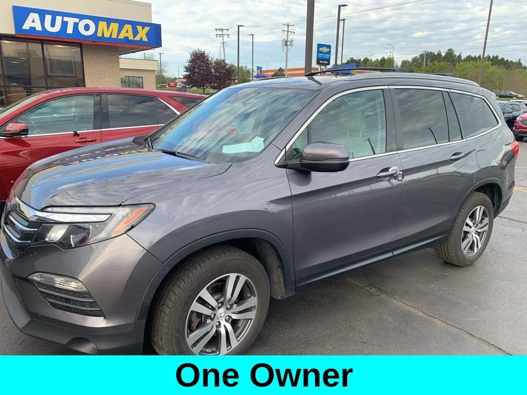 2016 Honda Pilot's photo