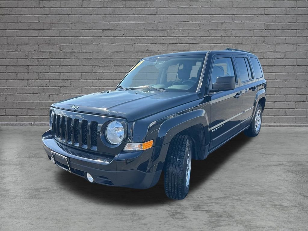 Used 2017 Black Jeep Sport image 4