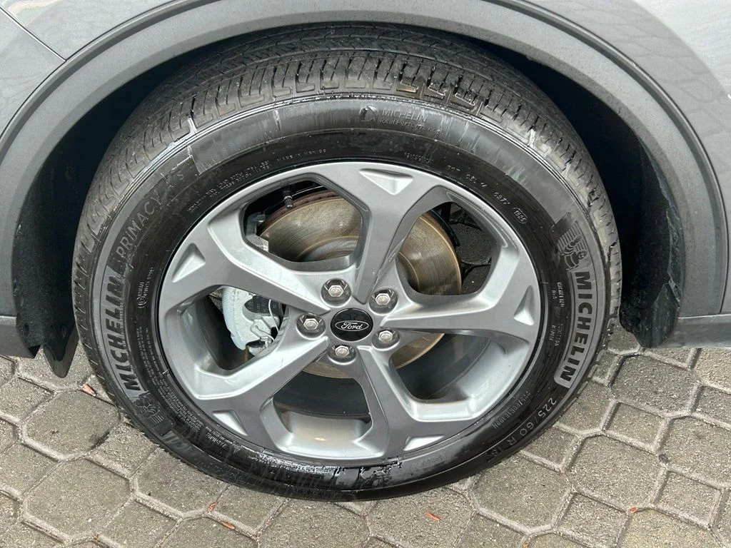 Used 2025 Gray Metallic Ford ST-Line image 18