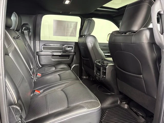 Certified Used 2019 Diamond Black Ram Laramie image 5
