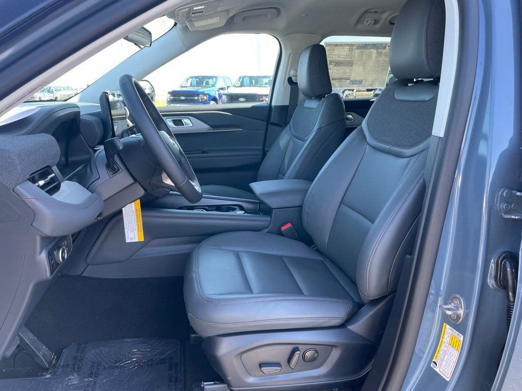 New 2026 Blue Ford Active image 7